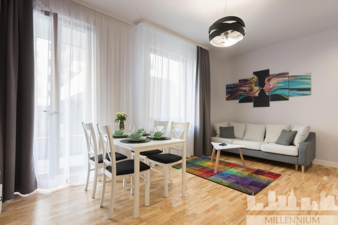 Millennium Awangarda Grey Apartamento Varsóvia Exterior foto